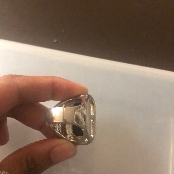 🌸2/$30🌸Black evening ring - Picture 3 of 4